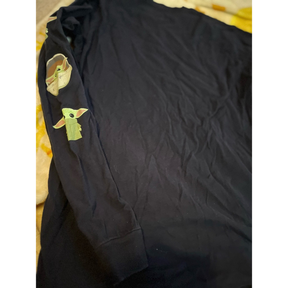 EUC Star Wars Long Sleeve T-Shirt Women’s Size M Black with Groku Graphic - Picture 6 of 6